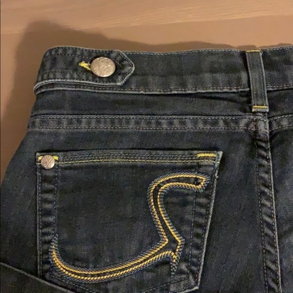 Rock & Republic Jean Shorts - Women’s Size 24 - Picture 5 of 6